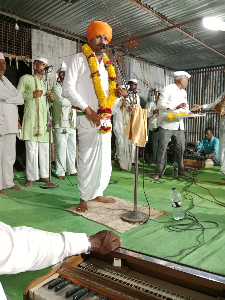 गावात भजन कीर्तन कार्यक्रम